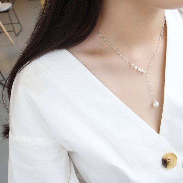 Silver Stylish Clavicle Pendent For Girls